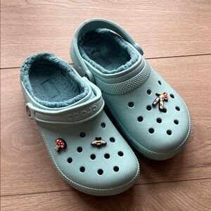 CROCS Women's Aqua Slippers with Cozy Lining